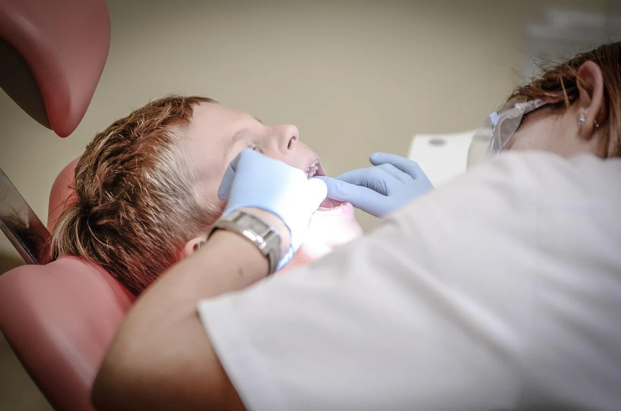 Prof. Fatmir Lela e Dott. Felix Lela - Lela Dental Tirana