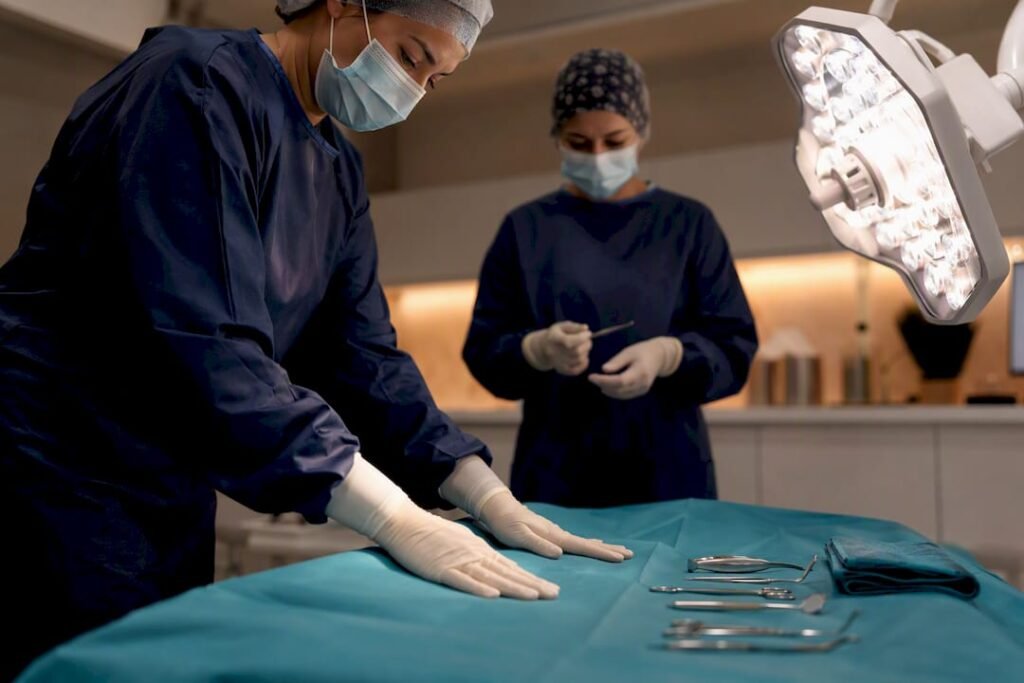 Preparazione in condizioni sterili per chirurgia orale